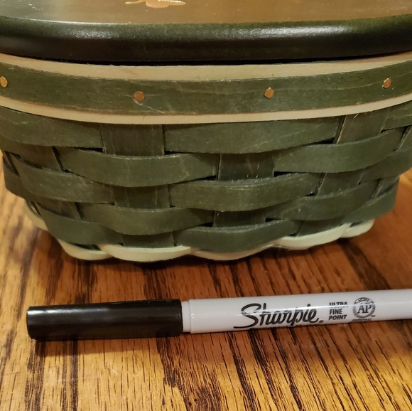 Green Shamrock St. Patrick's Longenberger Basket - Picture 2 of 5